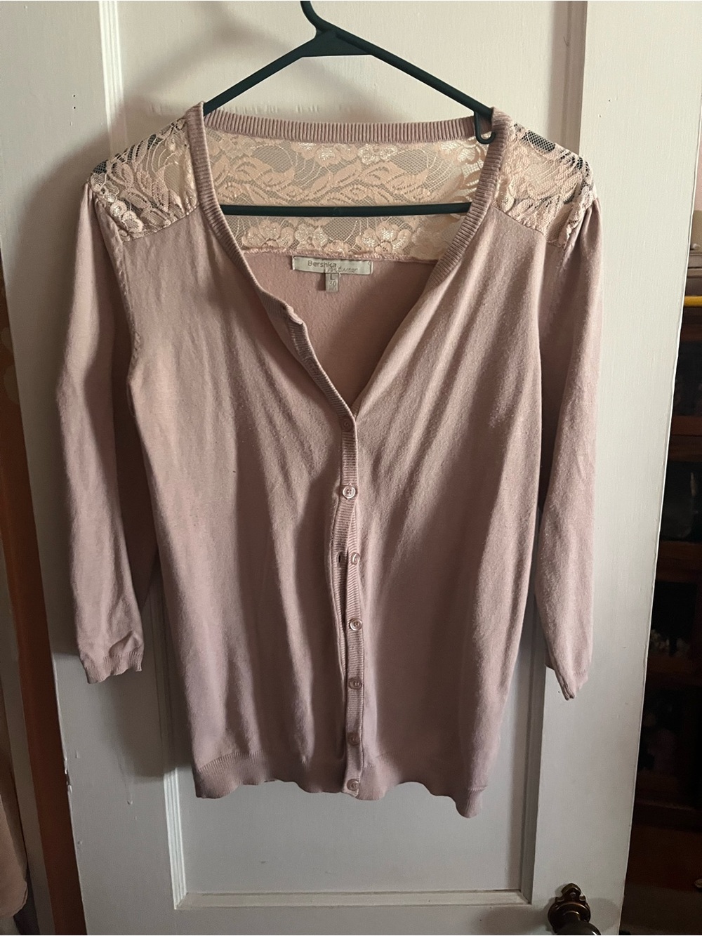Delicate Lace-Trim Pink Women's Cardigan
